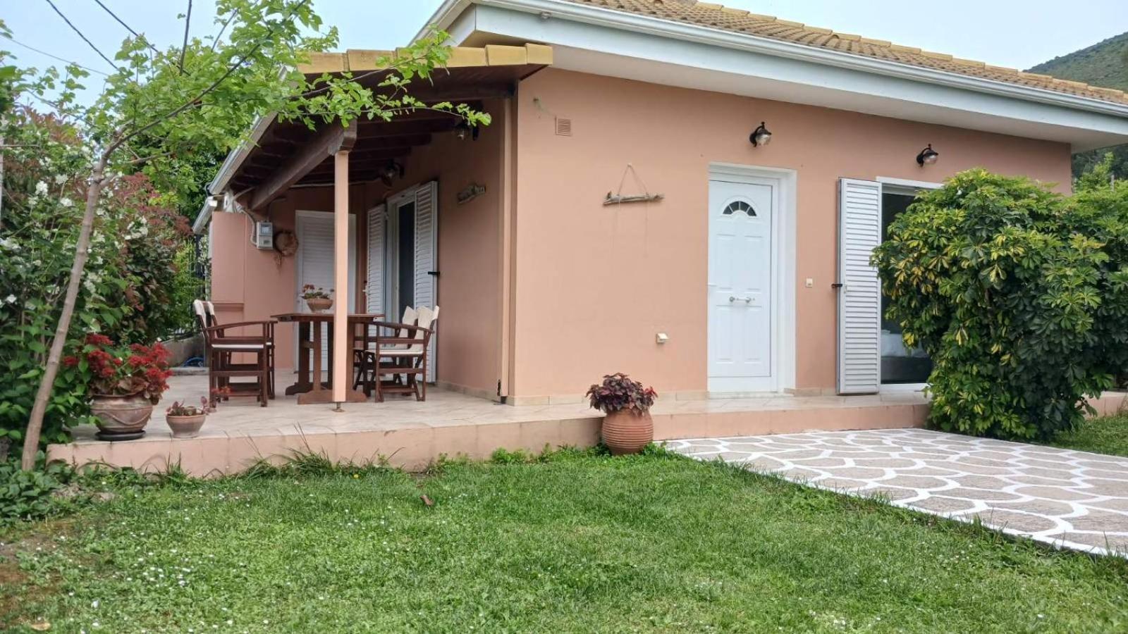 Villa Ioannidis Parga Bagian luar foto