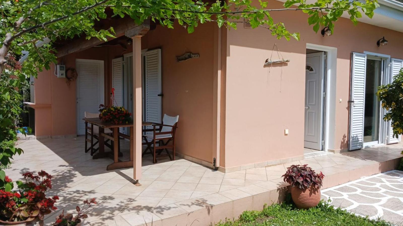 Villa Ioannidis Parga Bagian luar foto
